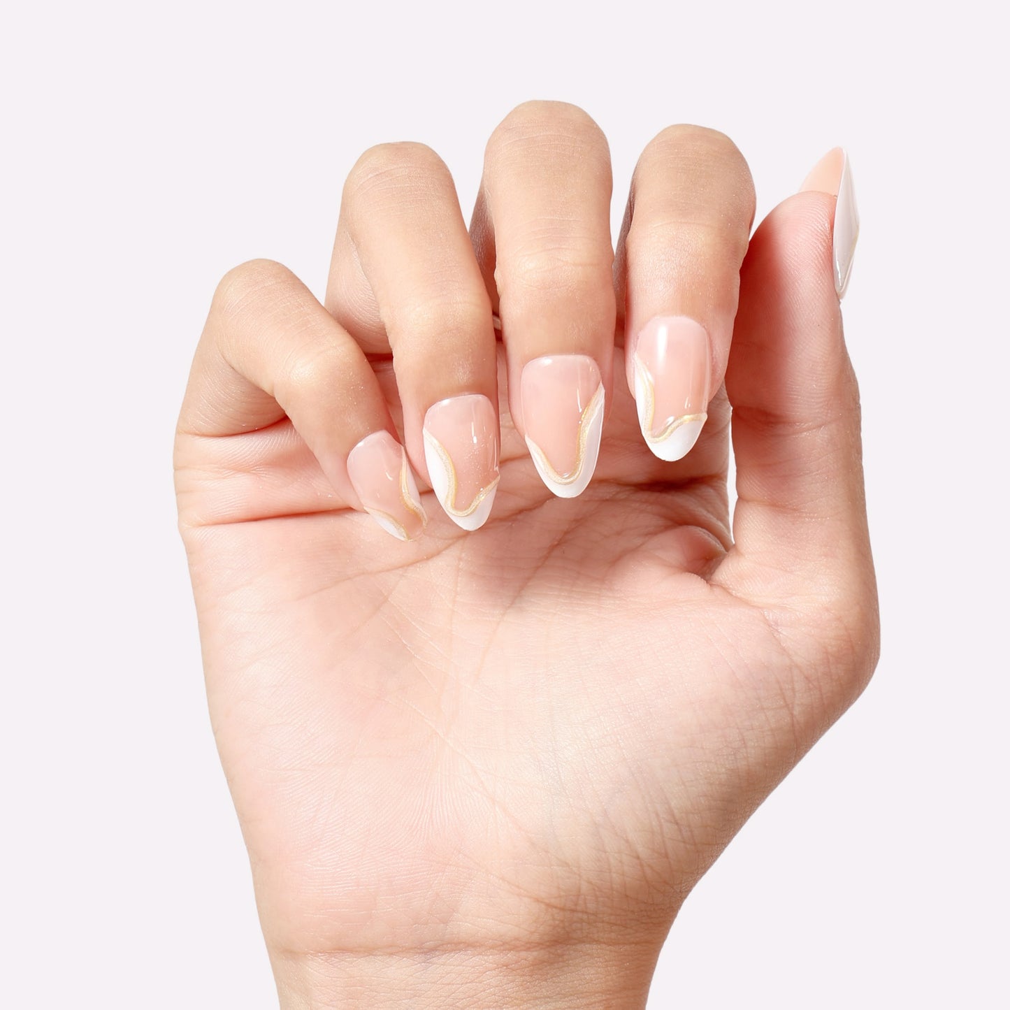 Simple But Make It A Statement | Close Up